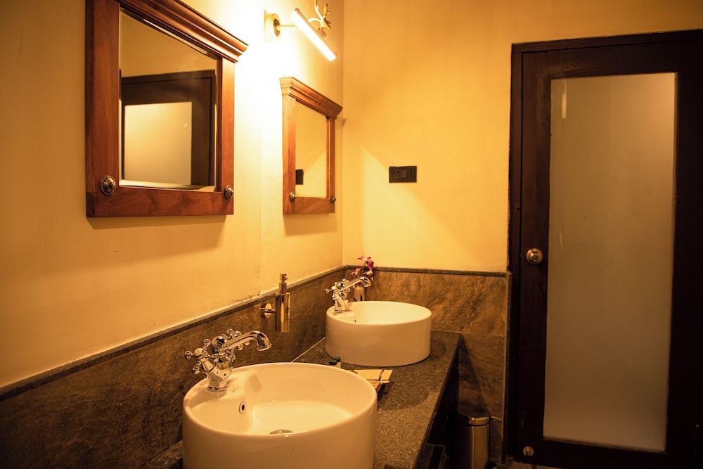Bungalow Suite - Photo 5