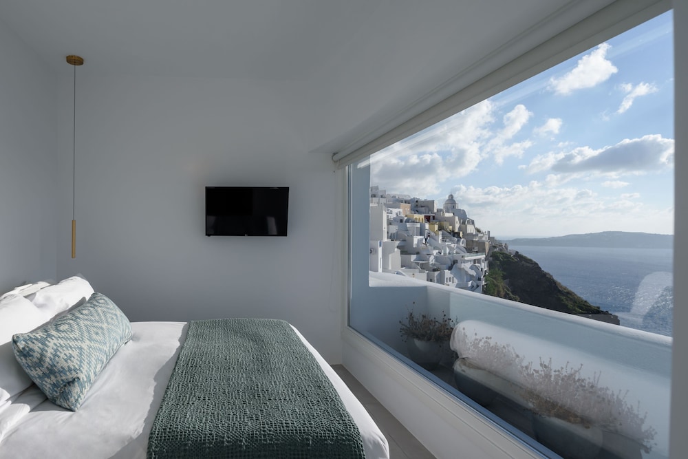 Suite, Balcony (Outdoor Jetted tub Caldera view ) - Photo 13
