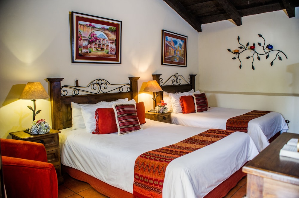 Deluxe Double Room, Private Bathroom, Courtyard Area photo 2