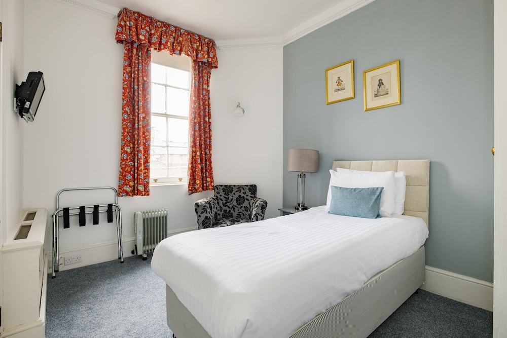Deluxe Suite photo 1