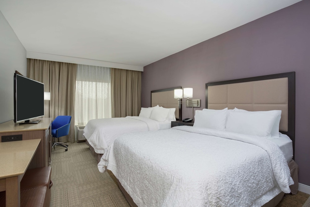 Room, 2 Queen Beds, Refrigerator & Microwave