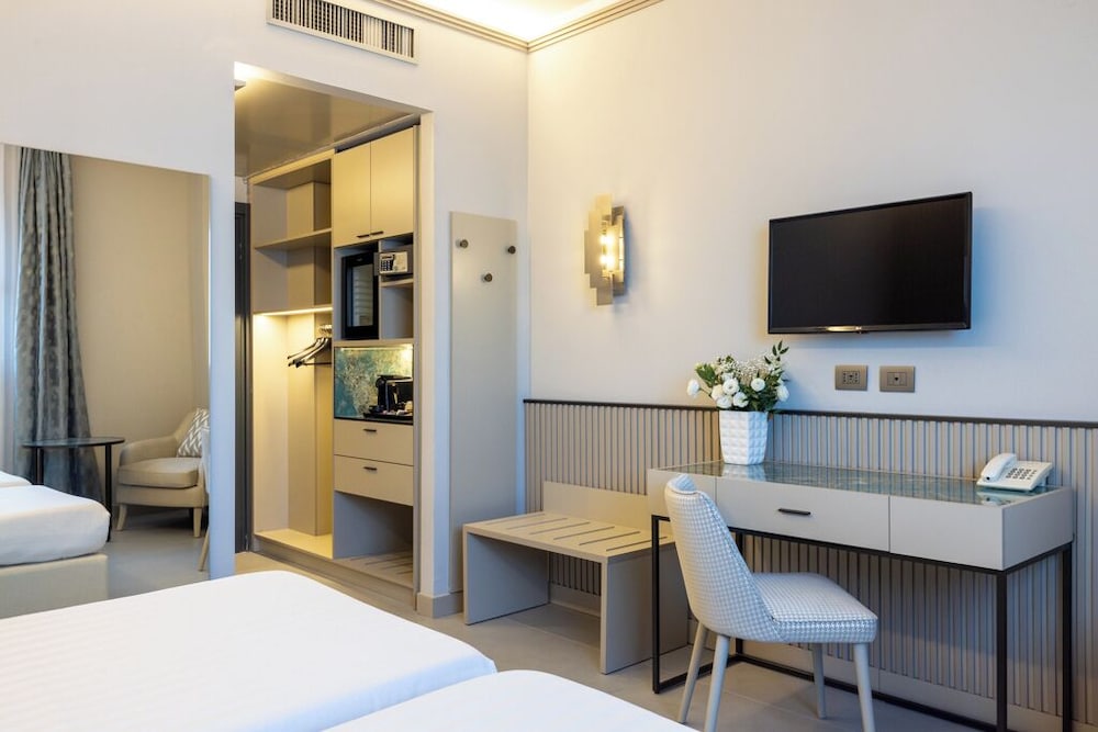 Exclusive Twin Room - Photo 2
