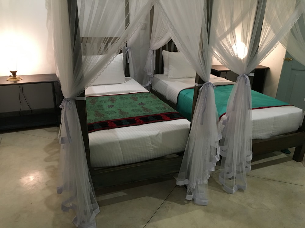 Comfort Twin Room, 1 Bedroom, Smoking, Garden View