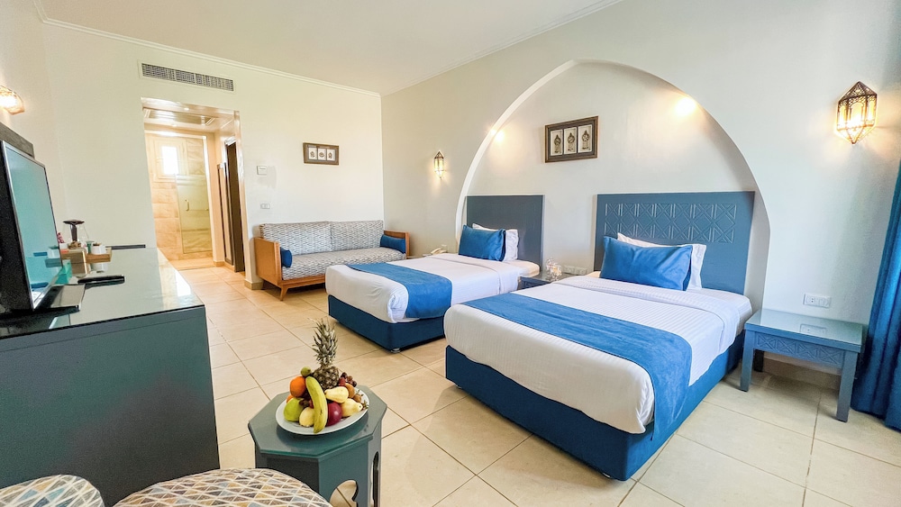 Superior Double or Twin Room, Sea View