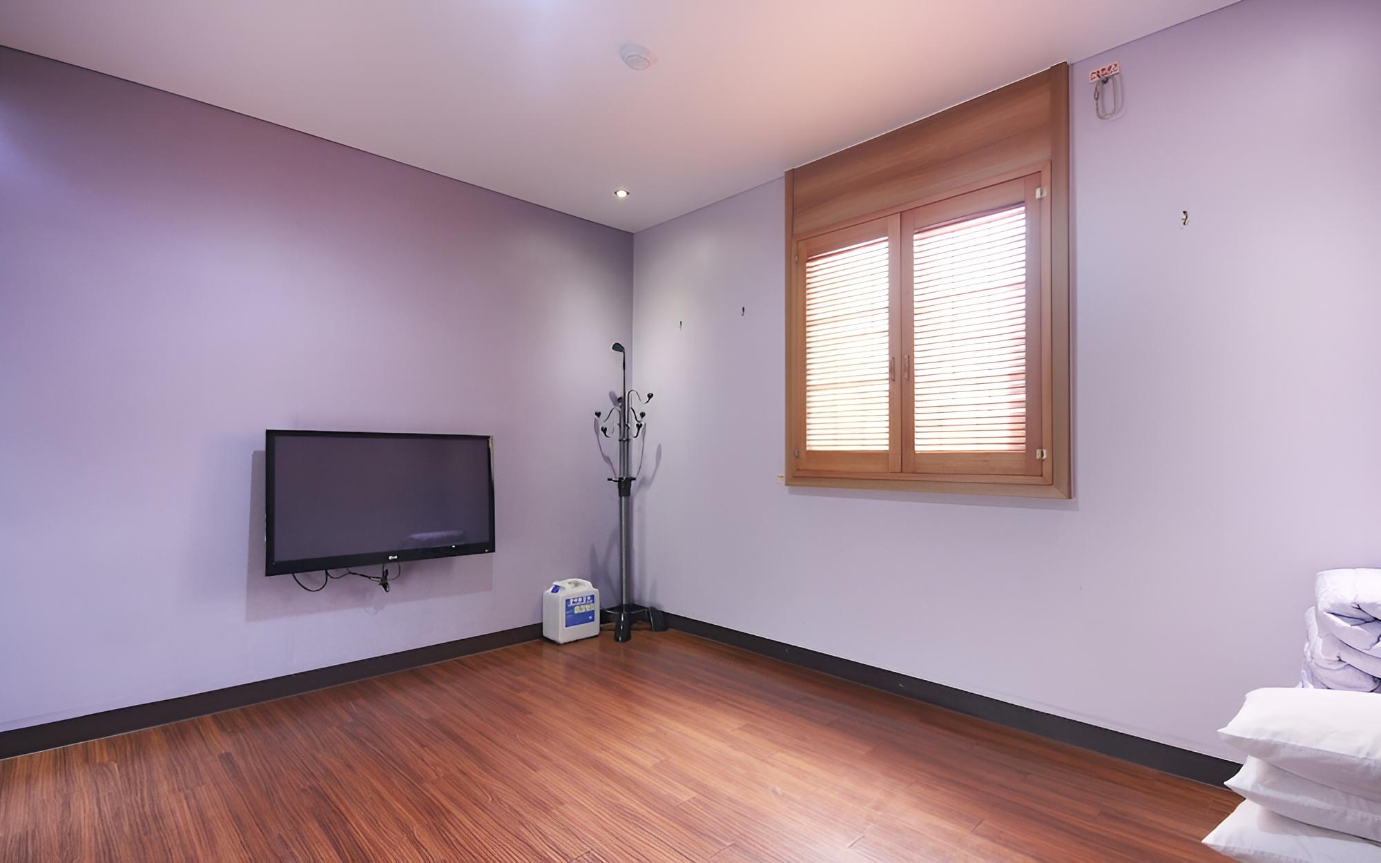 Room (Ondol room) - Photo 3