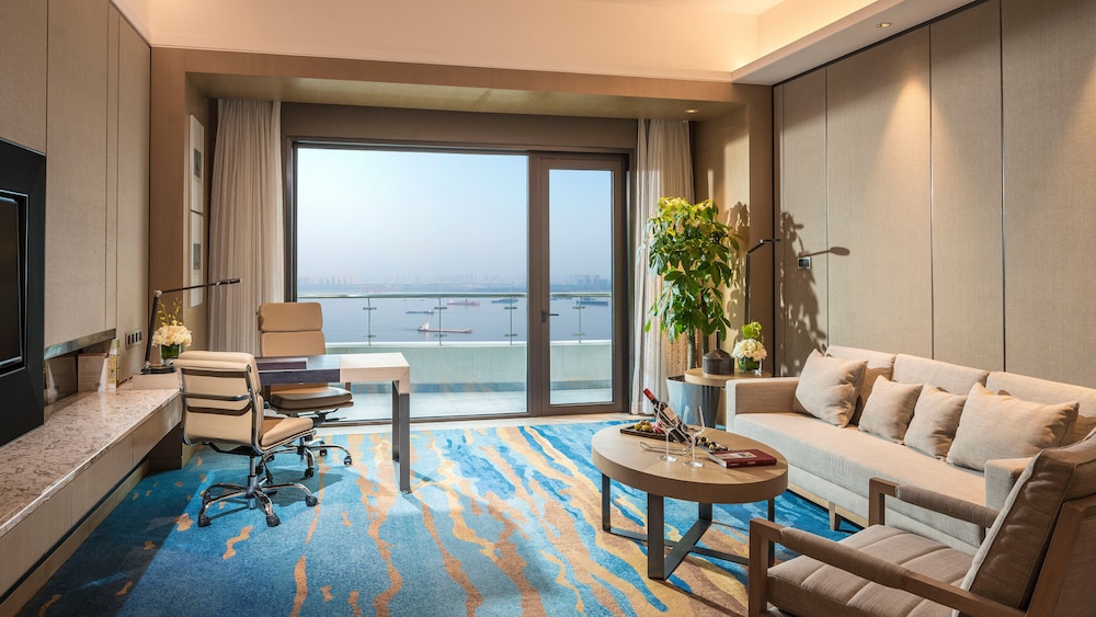 Classic Room, River View photo 3