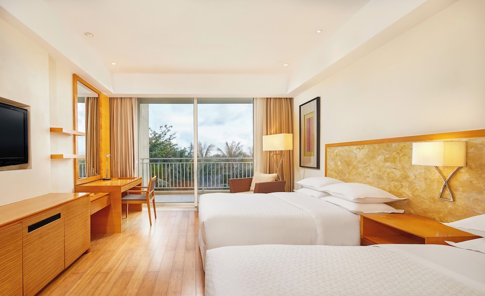 Grand Room, 2 Twin Beds, Balcony photo 3