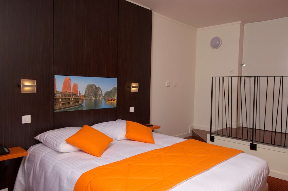 Superior Room, 1 Queen Bed, Non Smoking, Sea View (Twin bed on request) photo 3