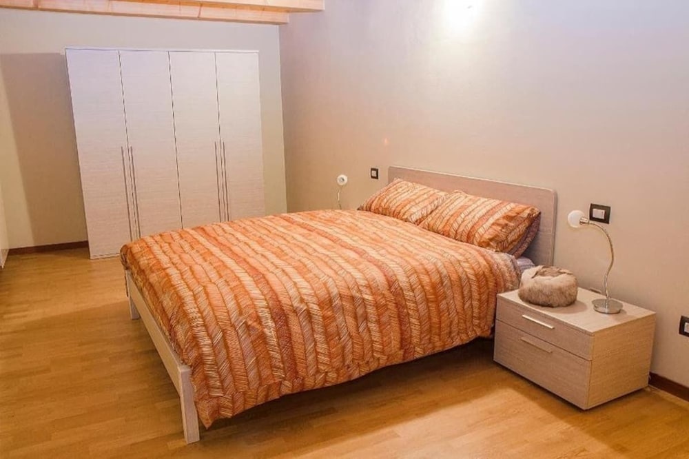 Basic Apartment (Moiazza 14)