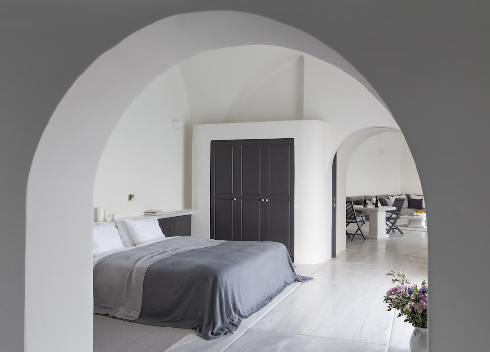 Perivolas Villa photo 3