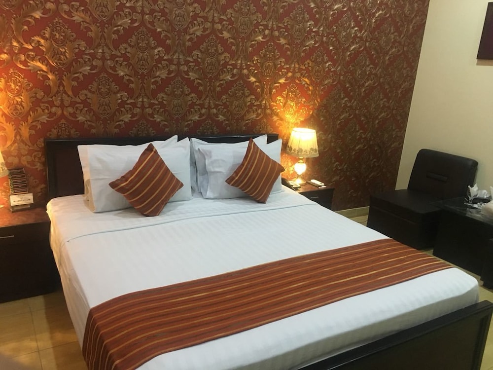 Single Room photo 2