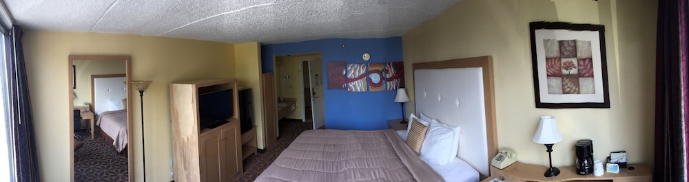 Standard Room, 1 King Bed - Photo 6