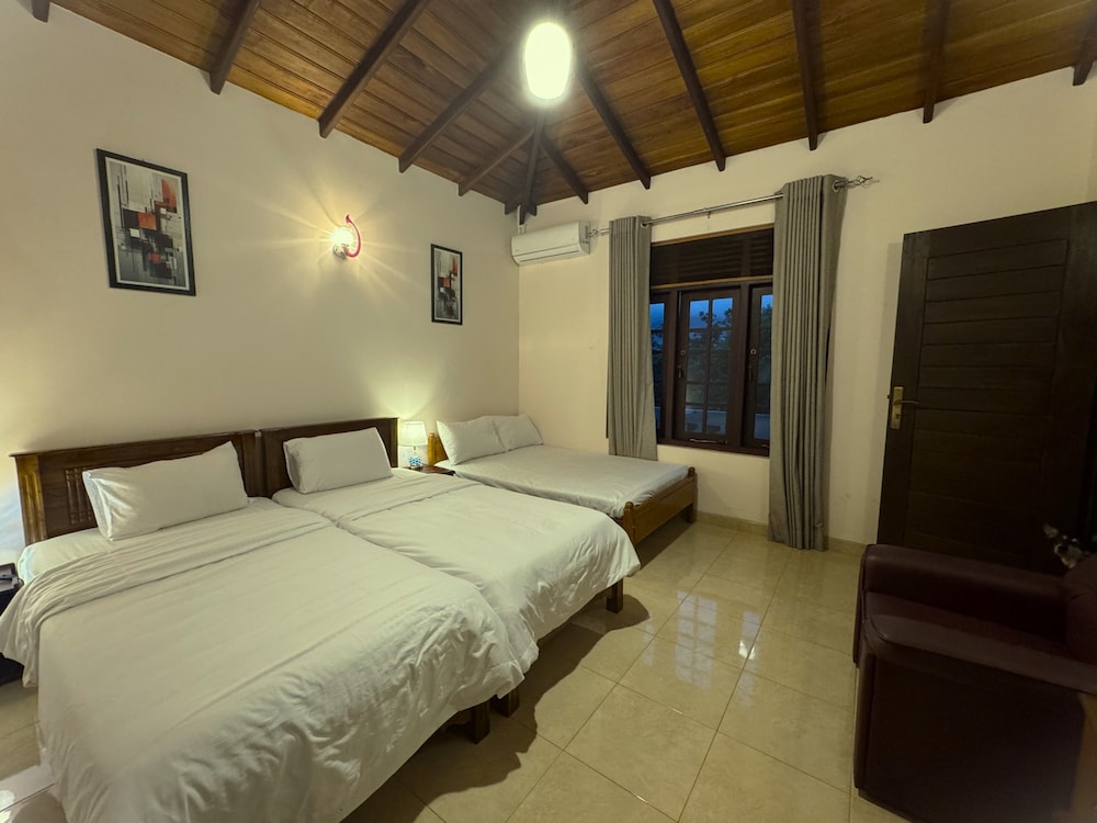Family Triple Room, Multiple Beds, Mountain View photo 1