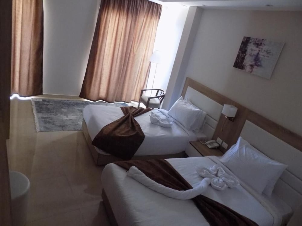 Double or Twin Room, Sea View - Photo 1