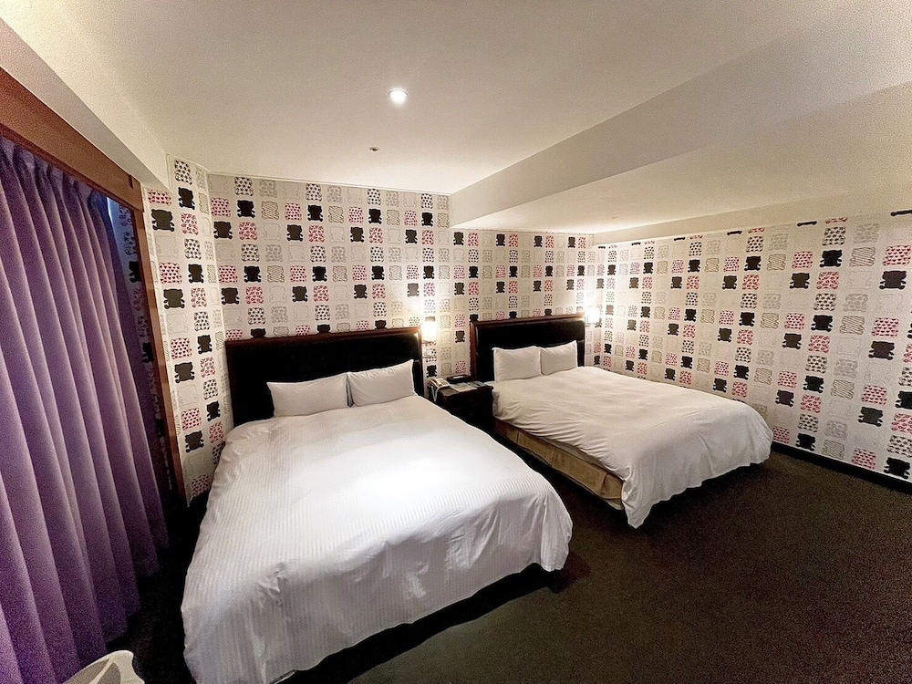Classic Quadruple Room - Photo 4