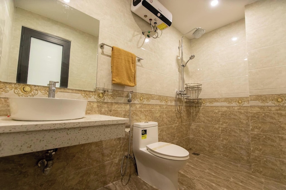 Economy Double Room Single Use photo 3