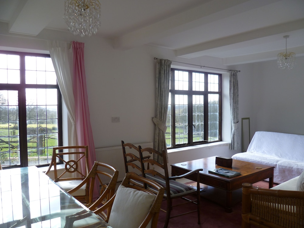Deluxe Double Room, 2 Bathrooms photo 3