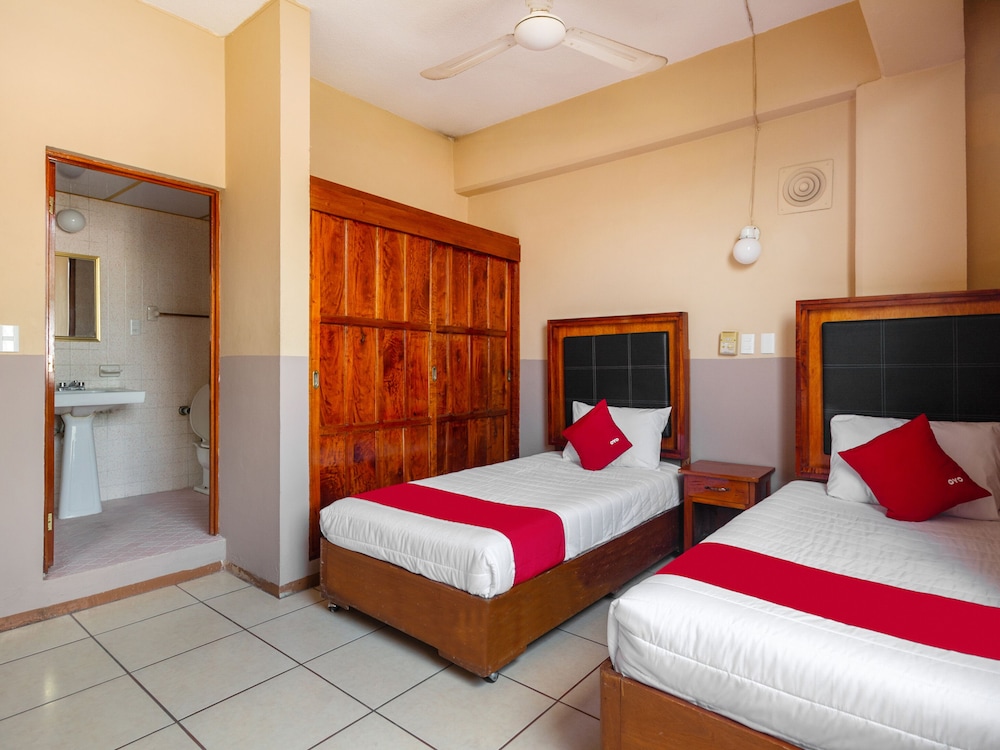 Standard Room, 2 Twin Beds - Photo 8