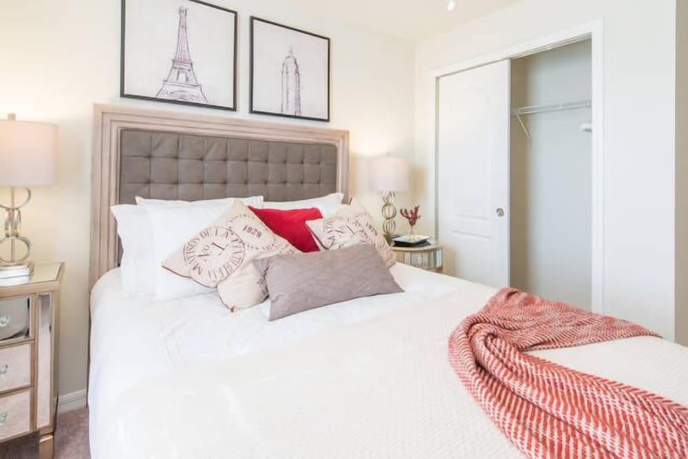 Apartment, Multiple Bedrooms