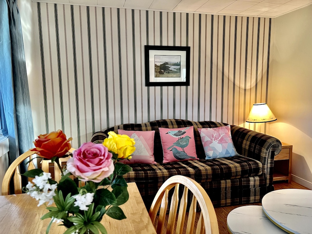 Basic Suite, 2 Bedrooms, Ground Floor photo 3