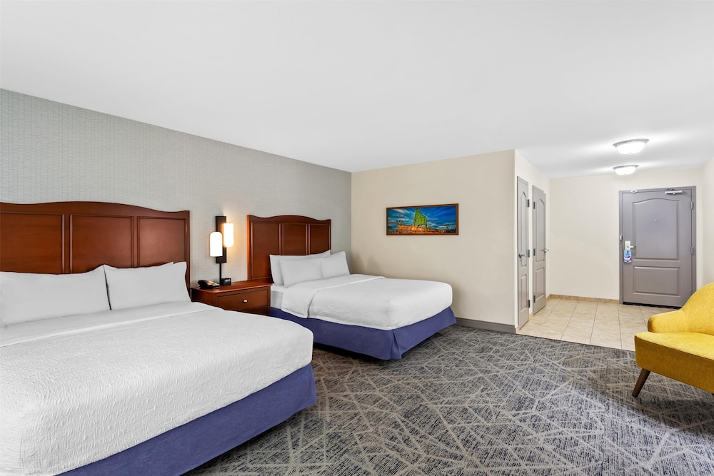Room, 2 Queen Beds, Accessible, Non Smoking photo 1