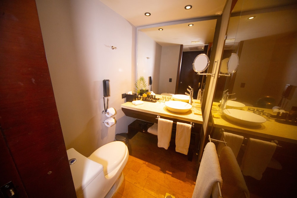Economy Double Room photo 2