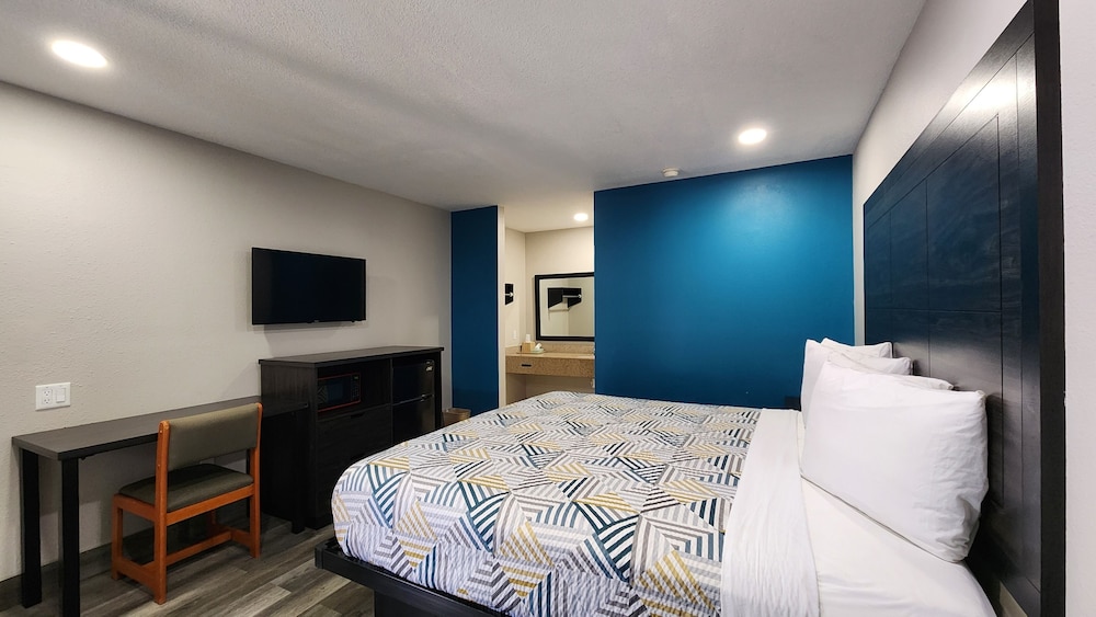 Room, 1 Queen Bed, Accessible, Non Smoking photo 1
