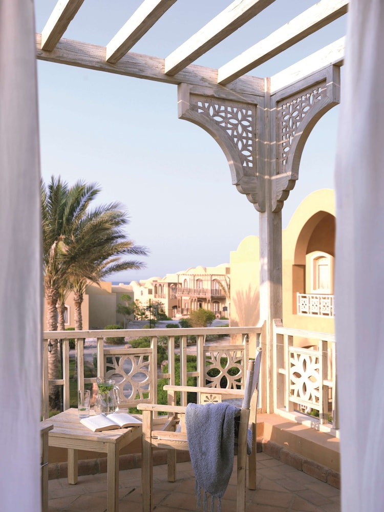 Superior Room, Terrace thumbnail 6