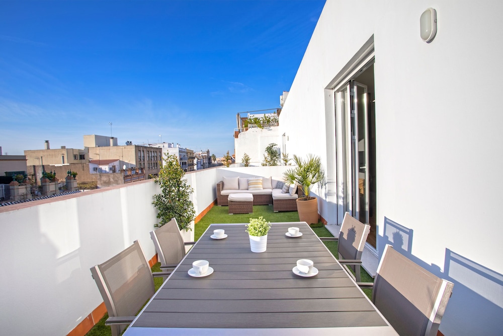Penthouse, Terrace