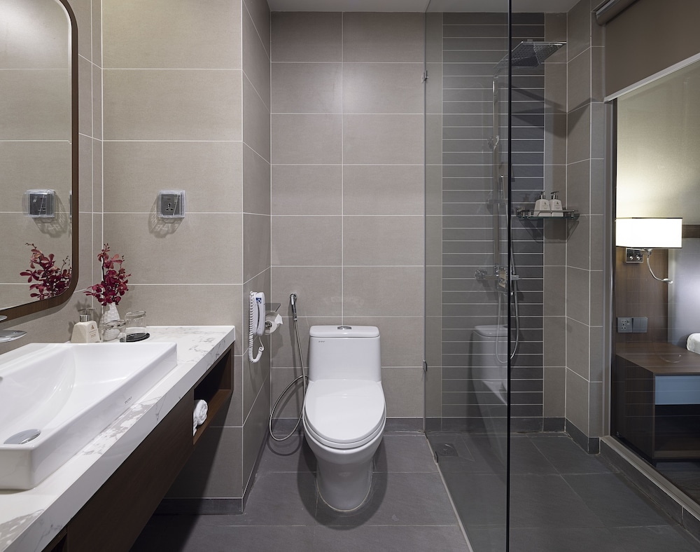 Superior Triple Room, 1 Bedroom, Balcony - Photo 4