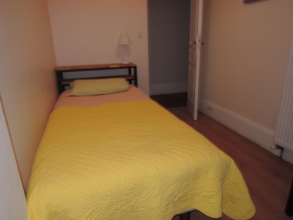 Quadruple Room (Alliées) photo 3