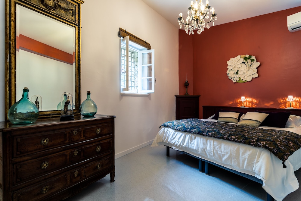 Exclusive Apartment, Ensuite, Garden View (Luna)