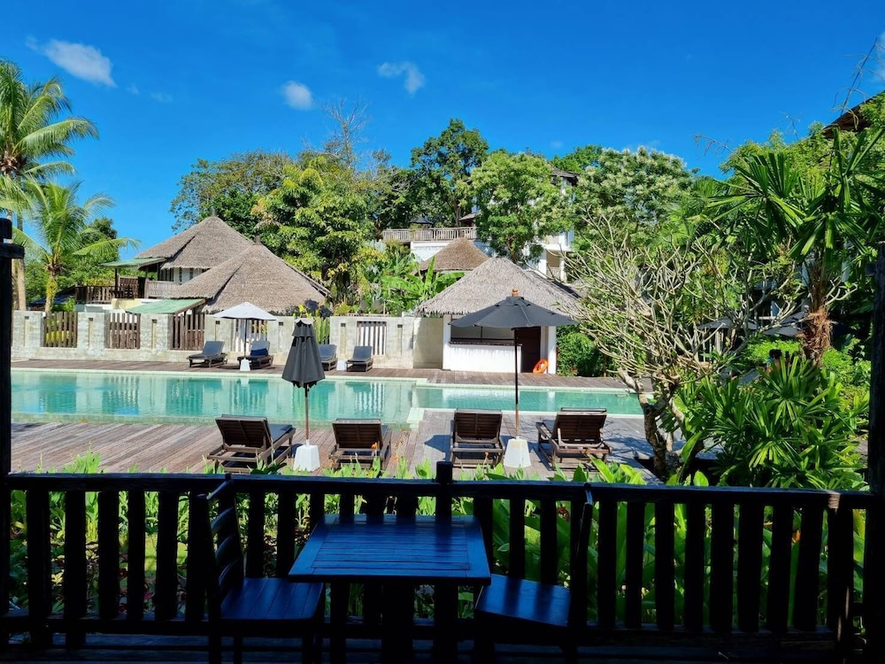 AANA Grand Deluxe Double or Twin Room - Photo 3