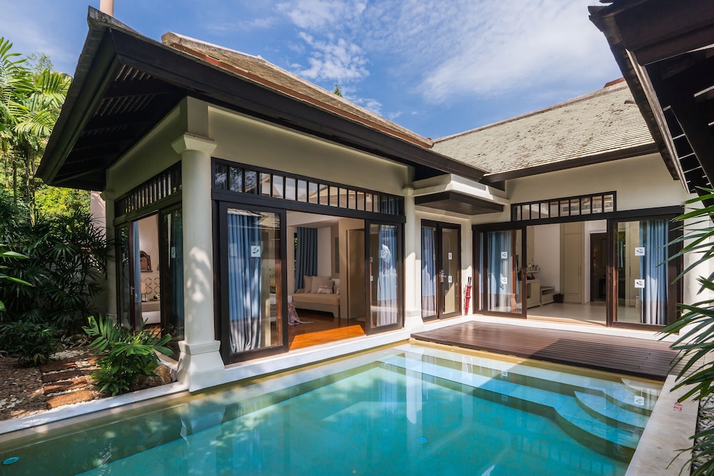 Family Pool Villa Suite - Photo 7