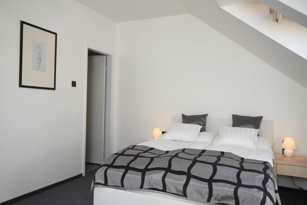 Single Room photo 1