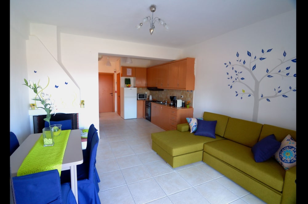 Duplex, 3 Bedrooms photo 3