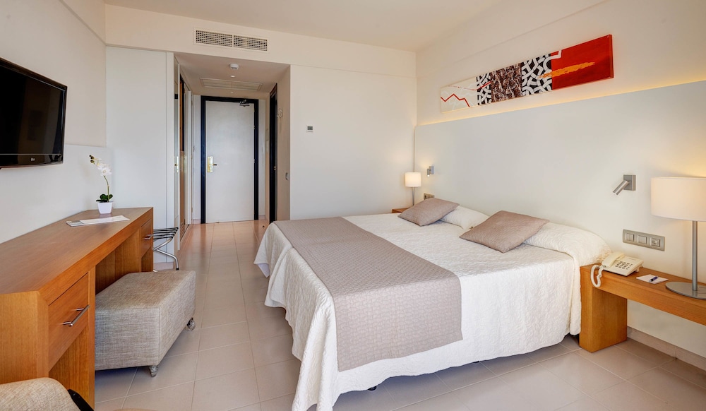 Economy Double Room, Balcony - Photo 5