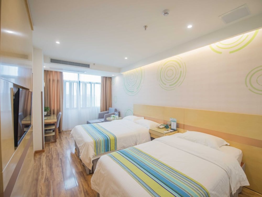 Deluxe Twin Room photo 3
