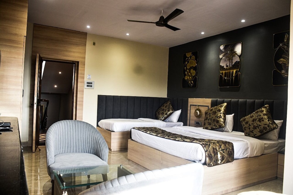 Comfort Studio Suite, City View photo 3