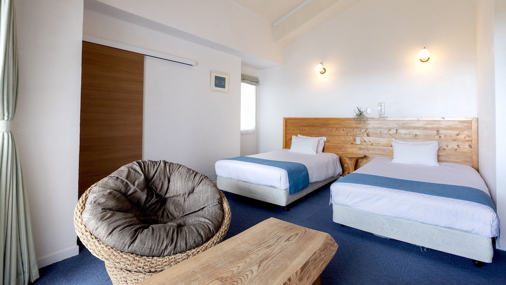 Standard Twin Room, Ocean View photo 3