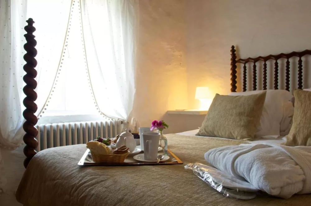 Standard Double Room - Photo 4
