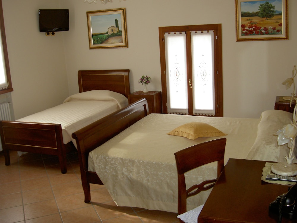 Triple Room photo 1