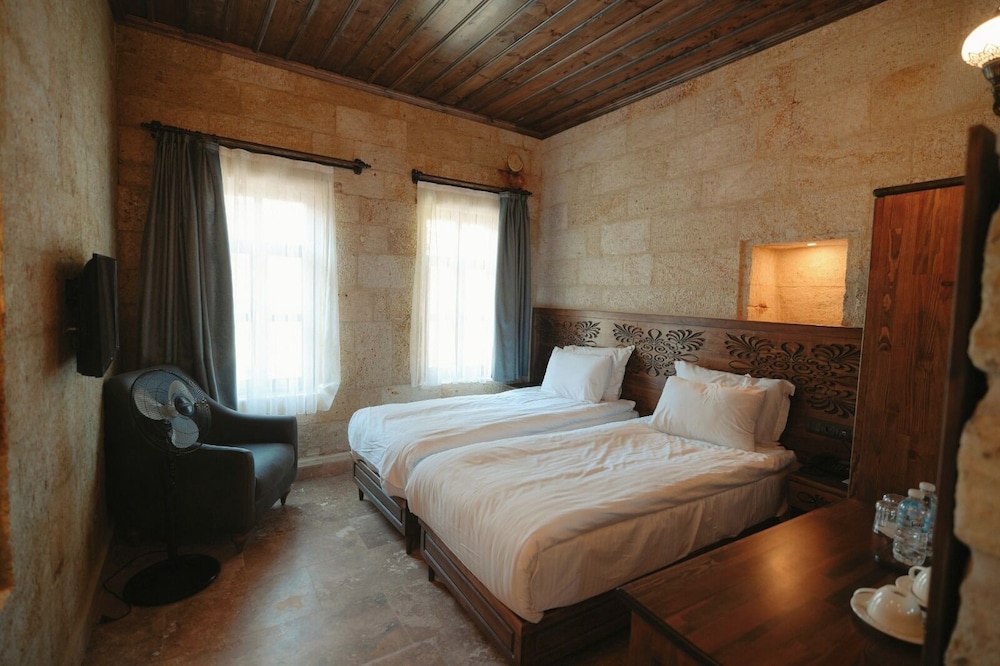 Standard Room - Photo 12