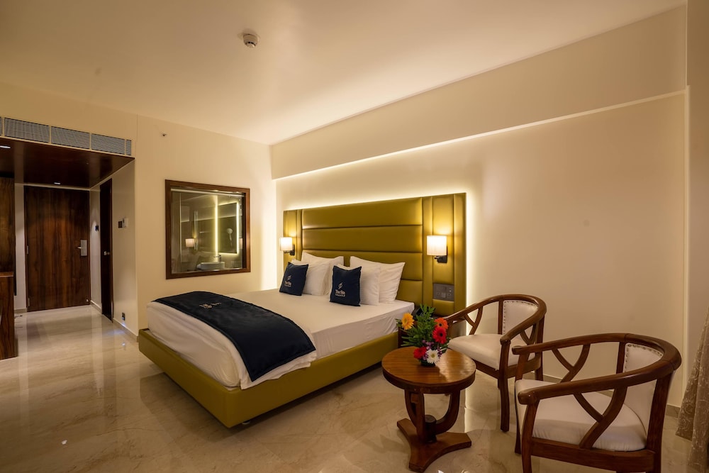 Deluxe Double Room photo 2
