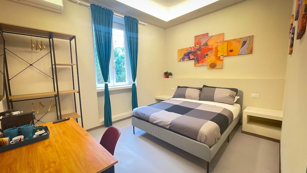 Classic Double Room