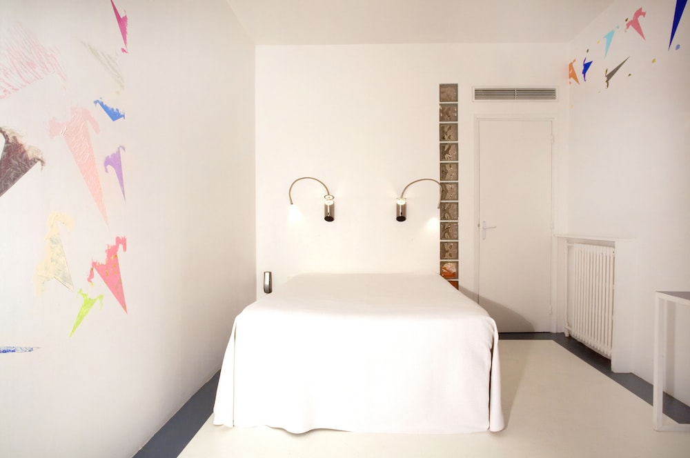 Double Room (Seduction) - Photo 2