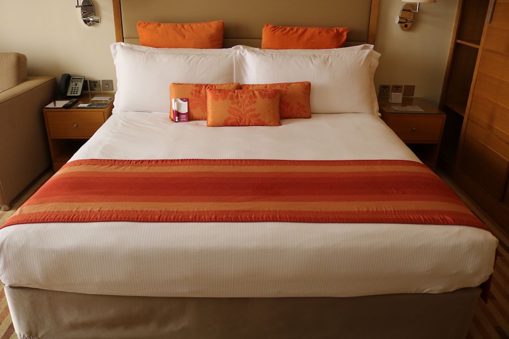 Room, 1 King Bed, Accessible, Balcony (Customized) - Photo 18