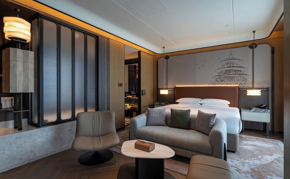 Executive Floor Superior Queen Size Bed Non Smoking Room