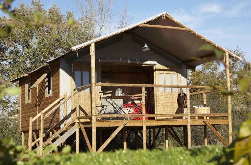 Superior Chalet, Non Smoking photo 2