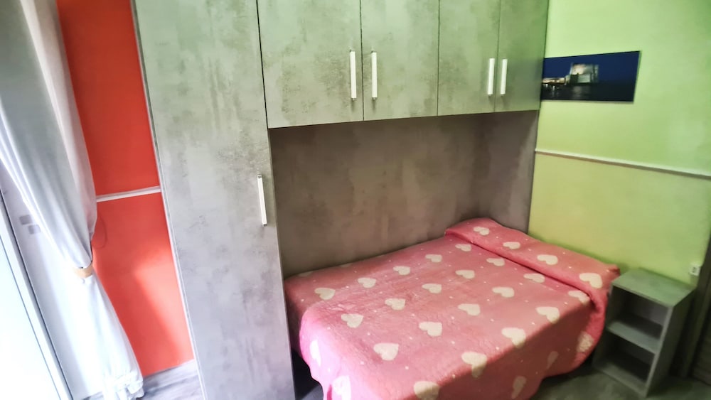 Single Room ( External Bathroom) photo 3